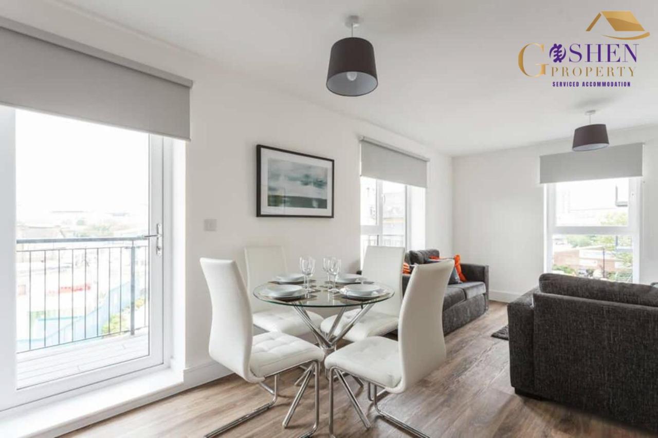 2 Bedroom Apartment Chapel Riverside At Goshen Property Serviced Accommodation Southampton, Free Wifi & Parking 외부 사진